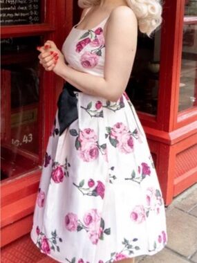 NWT’s Pale Pink Midi Dress with Pink Rose Print